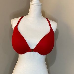 Victoria’s Secret, 38DD, red